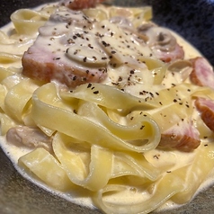 【クリーム味】カルボナーラフェットチーネ