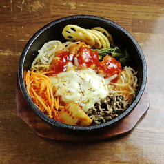 チーズタッカルビ石焼ビビンバ