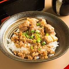 ミニ牛肉そぼろ丼