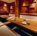 大人数宴会にも◎6名様～最大12名様もOKな個室をご用意！名駅限定の飲み放題付きプランと組み合わせてゆったり豪華なご宴会をお楽しみ下さい♪飲み放題種類も豊富にご用意！ボトルのご用意もありますので、名駅での宴会はお酒が大好きなお客様にもきっと満足いただけます！