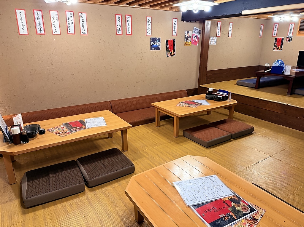 座敷もあります！お子様連れ大歓迎★