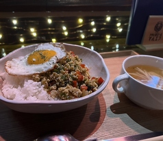 ガパオライス定食