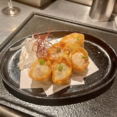 牛たんの一口揚げ餃子　青唐辛子添え
