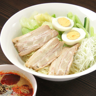 こだわり広島の食文化を楽しめる。