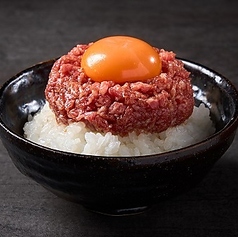 ユッケ丼