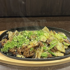牛すじキャベツ鉄板焼