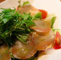 ブランド豚「もち豚」と地元食材を楽しむ創作居酒屋