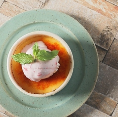 クレームブリュレと季節のジェラート