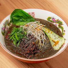 黒胡麻担々麺