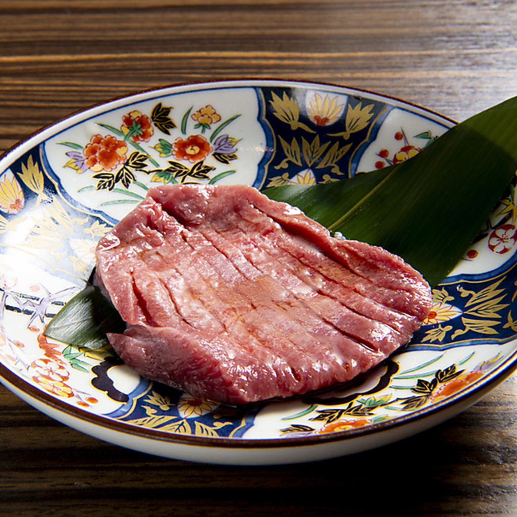 自慢の焼肉を粋な空間をお楽しみください。