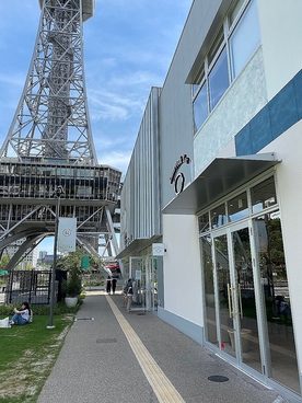 スノーピークカフェ 久屋大通公園店の雰囲気1