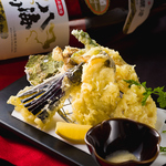 【牡蠣と野菜の天ぷら】【牡蠣磯部揚げ】【牡蠣ホイル焼き】など豊富な牡蠣メニュー