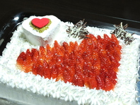 Toraja特製の巨大ケーキもご用意できます!!