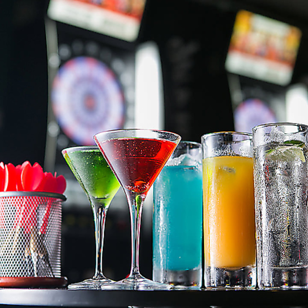 【多彩な飲み放題メニュー】も人気のひとつ★お酒が得意でない方にはソフトドリンクもございます！