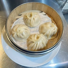 蒸小籠包 4個