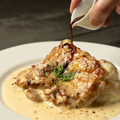 ノイロ.2nd dining特集写真1