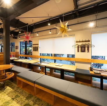 蒸篭と火鉢 すっぴん 勝川店の雰囲気1