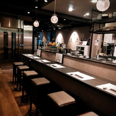 ワインと日本酒和食Hanaの雰囲気2