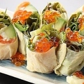 料理メニュー写真&nbsp;スモークサーモンの湯葉巻