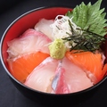 料理メニュー写真&nbsp;本日の海鮮丼