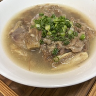 うまみとろける！牛すじ煮込み￥759円（税込）