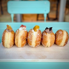 ハワイアンドーナツ10種以上をテイクアウト販売！