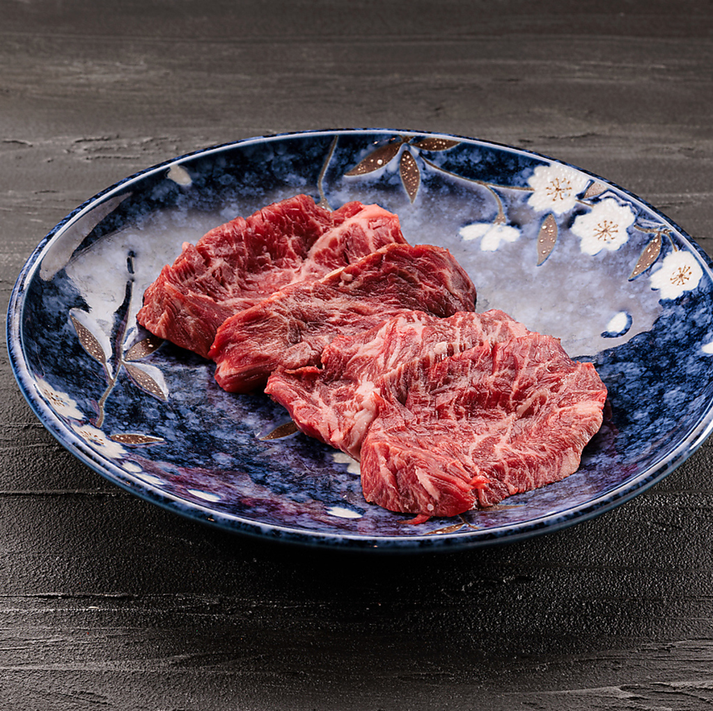 記念日やデートにも最適なコースをご用意！旨みと柔らかさが際立つハラミは特別価格でご提供中です♪