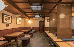 1階　テーブル・小上がり・半個室