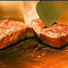 贅沢な肉の芸術を味わう♪特選黒毛和牛などご用意！