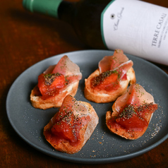 生ハムのブルスケッタの写真