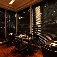 【メインホール】窓際席　10名以上で窓側席貸切可※宴プランご利用のお客様に限り