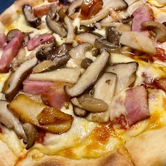 きのこベーコンピッツア