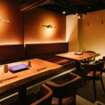 6名様以上の団体様でテーブル席をご希望の場合は、半個室を2テーブル繋げてご案内が可能です。広々とした空間で一体感のある宴会をお楽しみいただけます。まずはご相談くださいませ。