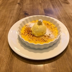 とろけるような『アイスクレームブリュレ』