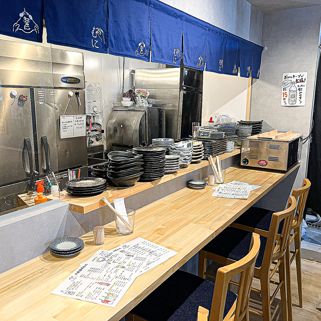 カウンターでは大衆酒場ならではの雰囲気をお楽しみいただけます！