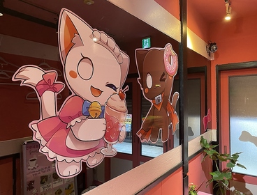 ピンクスカートdining barの雰囲気1