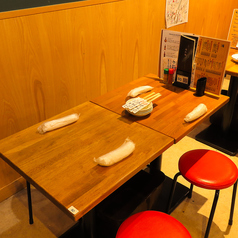 開放的なテーブル席はご利用人数に合わせて様々なシーンでご利用いただけます!