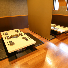 4名様、6名様の掘りごたつ席をご用意。