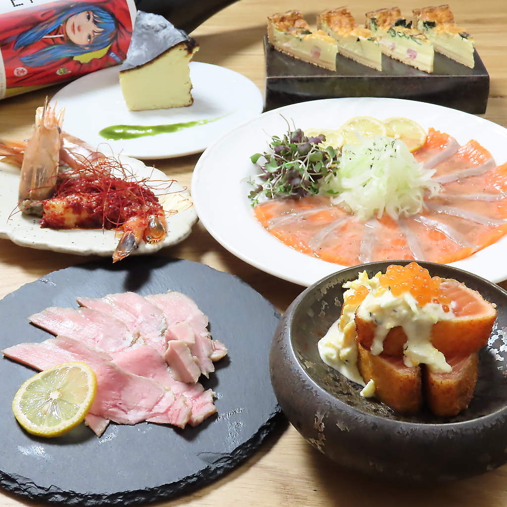 おしゃれな店内で楽しむ和洋の創作料理の数々♪ゆったりと心地のいい時間をお過ごしいただけます。