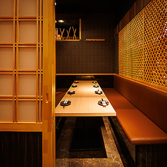 会社宴会や接待、飲み会など各種宴会は当店にお任せください♪広々とした完全個室席を多数ご用意しており、飲み放題付きの宴会コースも予算に合わせてお選び頂けるようになっております。当日予約ももちろんOK!!お気軽にご予約や空席確認などお問い合わせくださいませ。