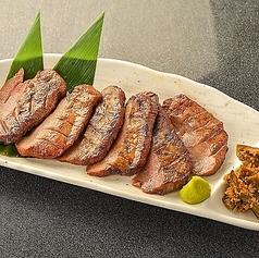 厚切り牛たん 炭火焼き