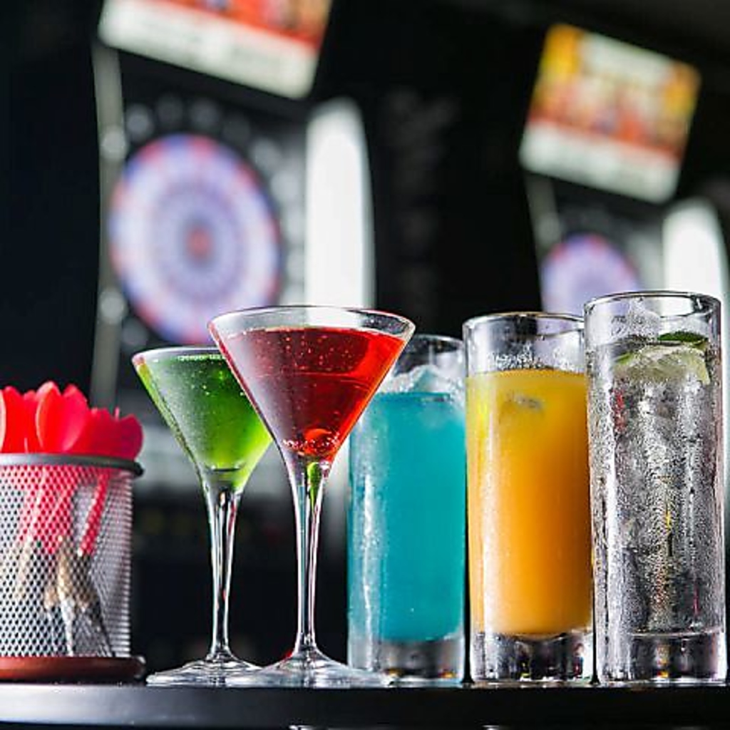 どのコースでもお楽しみいただける飲み放題！ビールやハイボール、サワー、カクテルと種類豊富です◎