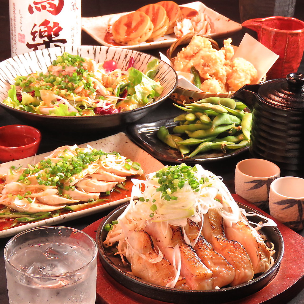 ◆日本酒と地鶏が自慢の個室居酒屋◆見た目にもこだわった色鮮やかな料理がご宴会を彩る◎
