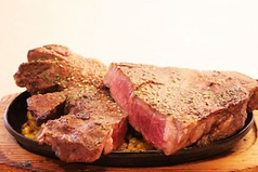 【大人気】ジェームズポンド（牛肉のステーキ）（3,980円／ハーフサイズ3,550円）