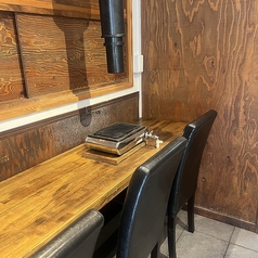 牛タンと馬肉とクリスピー餃子 ひまわり 精 人形町店の雰囲気2