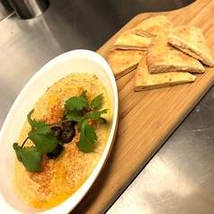 Homemade Hummus /フムスとピタ