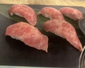 料理メニュー写真 牛にぎり寿司　5カン