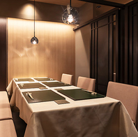 接待や記念日、特別なディナーにどうぞ。