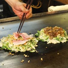 昭和20年の創業当時から、長年愛されるお好み焼き
