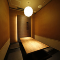 4名様用掘りごたつ個室。落ち着いた雰囲気が魅力的。